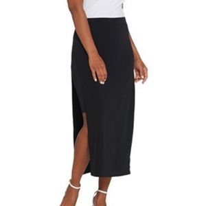 G.I.L.I black split seam midi skirt